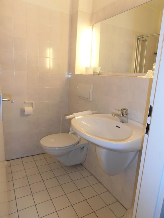 בארסינגהאוזן Hotel Am Deister חדר תמונה